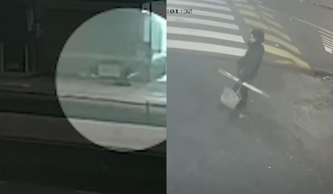 Momento em que idoso é morto a pauladas e suspeito ao lado