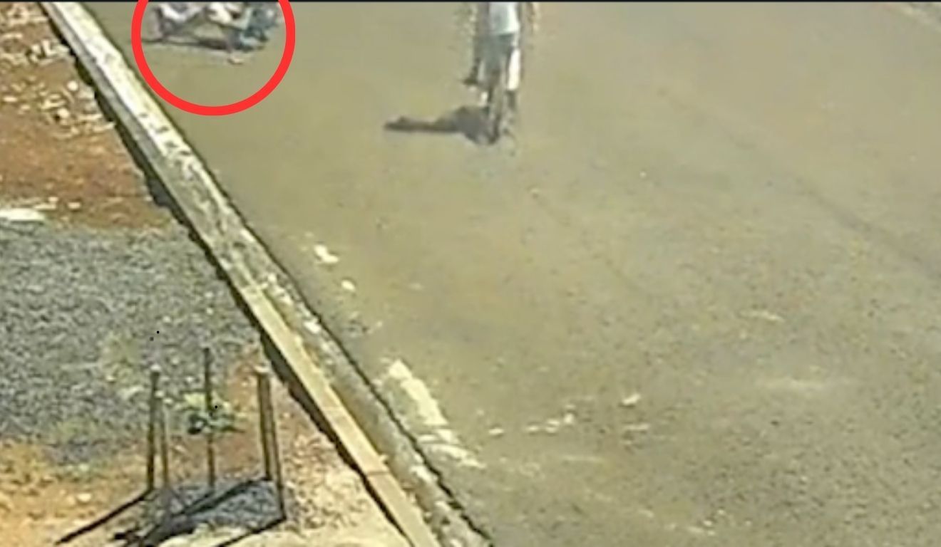 momento em que a menina é atingida por bala perdida