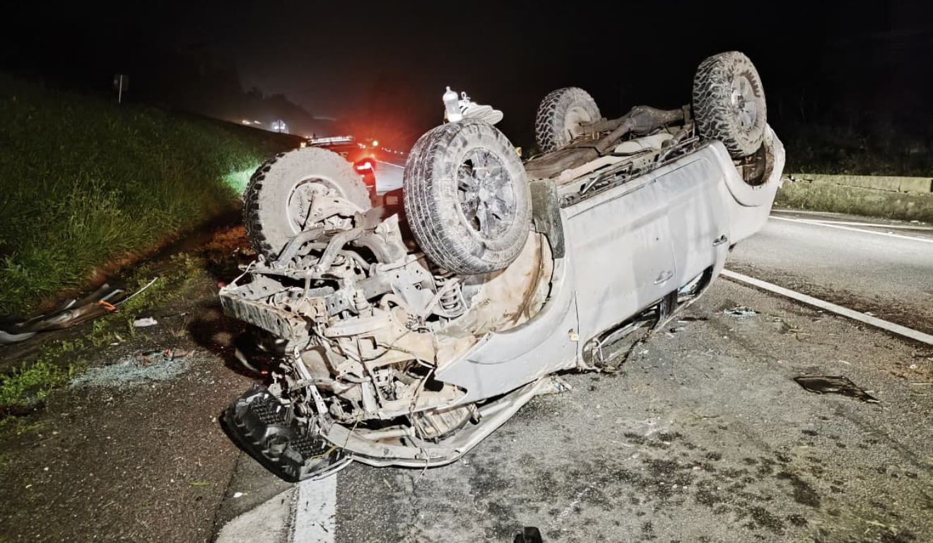 local onde pai e filho morreram no capotamento
