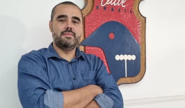 Carlos Bonatelli deixou o Paraná nesta semana. Foto: Divulgação/Paraná Clube)