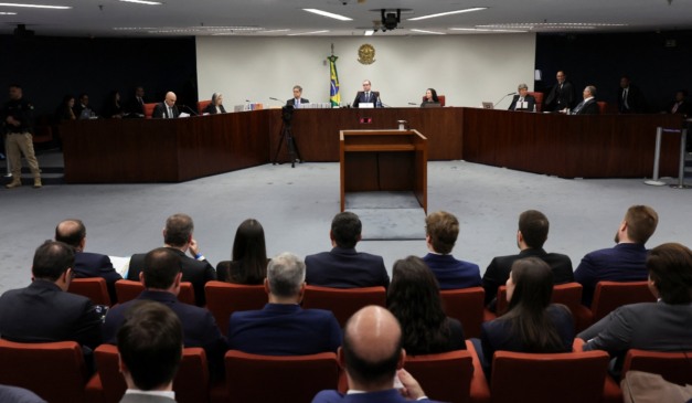 Veja como foi o primeiro dia do julgamento de Jair Bolsonaro e aliados no STF