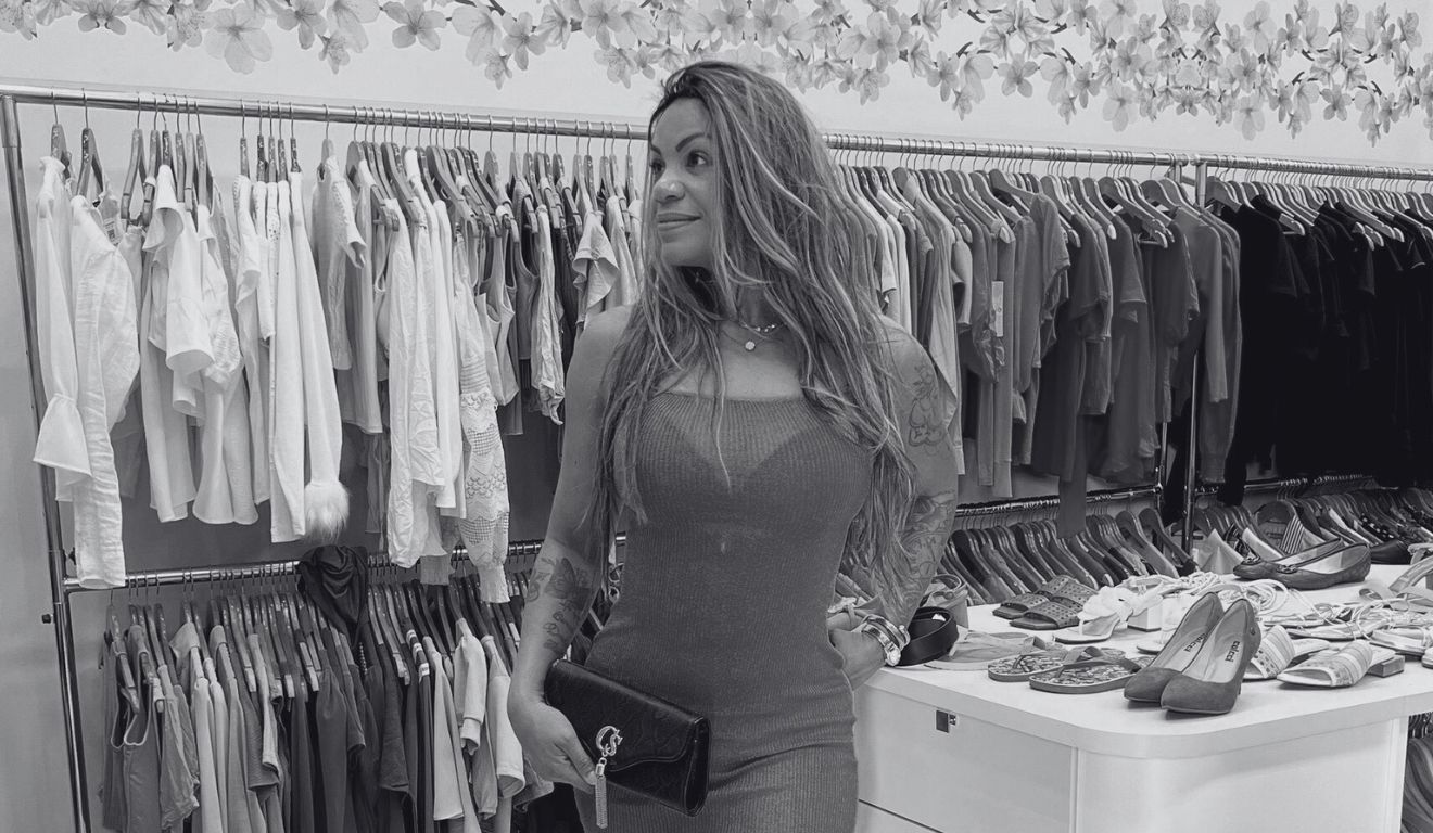 professora morta a facadas no paraná