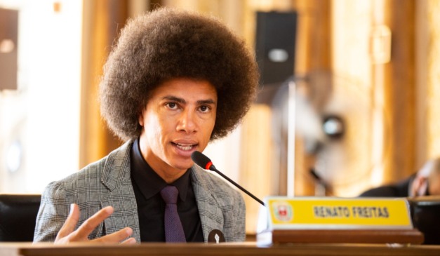 Renato obteve uma nova liminar e punição da Alep segue suspensa