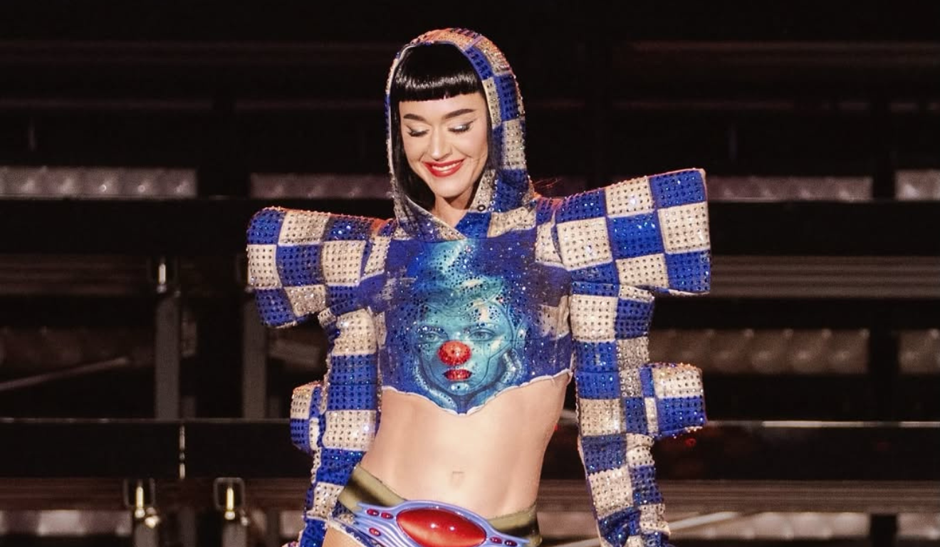 Imagem da Katy Perry no show.