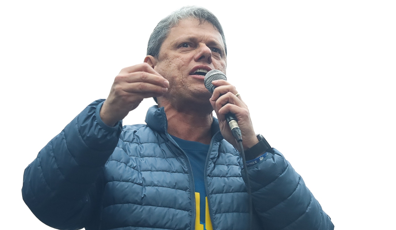 Tarcísio de Freitas criticou Moraes em discurso na avenida Paulista