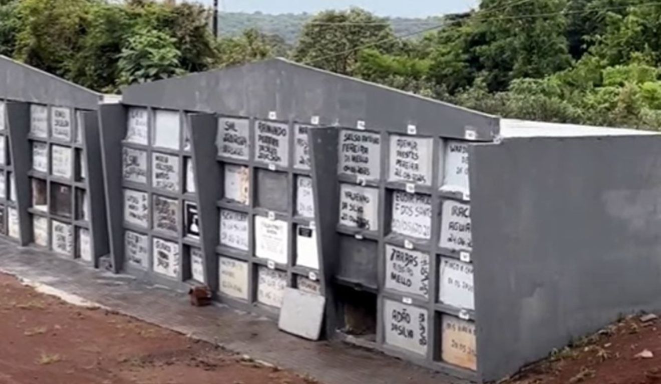 Cemitério violado no Paraná; criminosos roubaram corpo de mulher