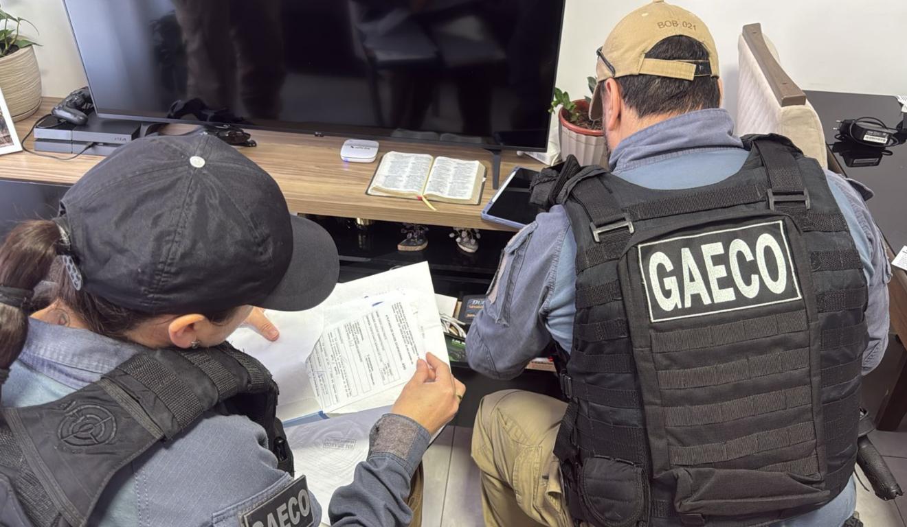 operação facade agentes do gaeco em buscas