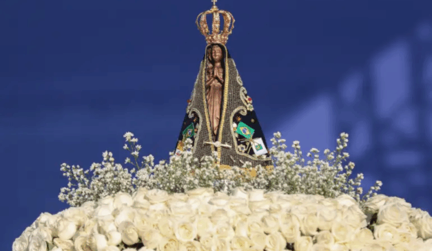 Imagem de Nossa Senhora Aparecida.