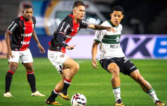 Coritiba x Botafogo-SP.