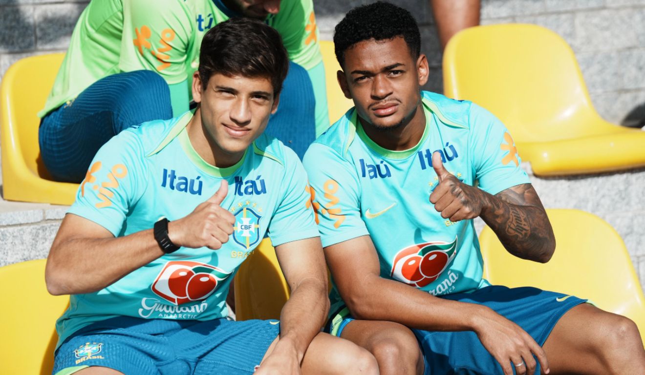 Léo Derik e João Cruz irão retornar da seleção barsileira sub-20 mais cedo do que o esperado após eliminação inédita na fase de grupos do Mundial sub-20.
