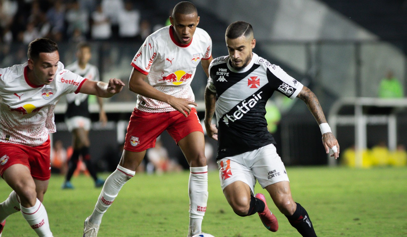 Lance de Vasco x Red Bull Bragantino, pelo Brasileirão 2025
