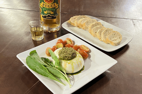 Templo da Cachaça celebra os sabores do Brasil em jantar harmonizado