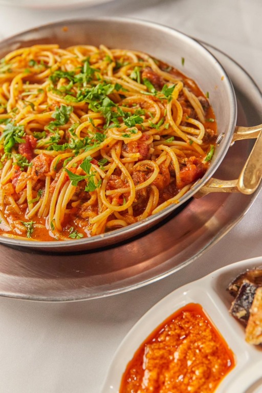 Lellis Trattoria celebra o Dia Mundial do Macarrão com tradição, sabor e afeto