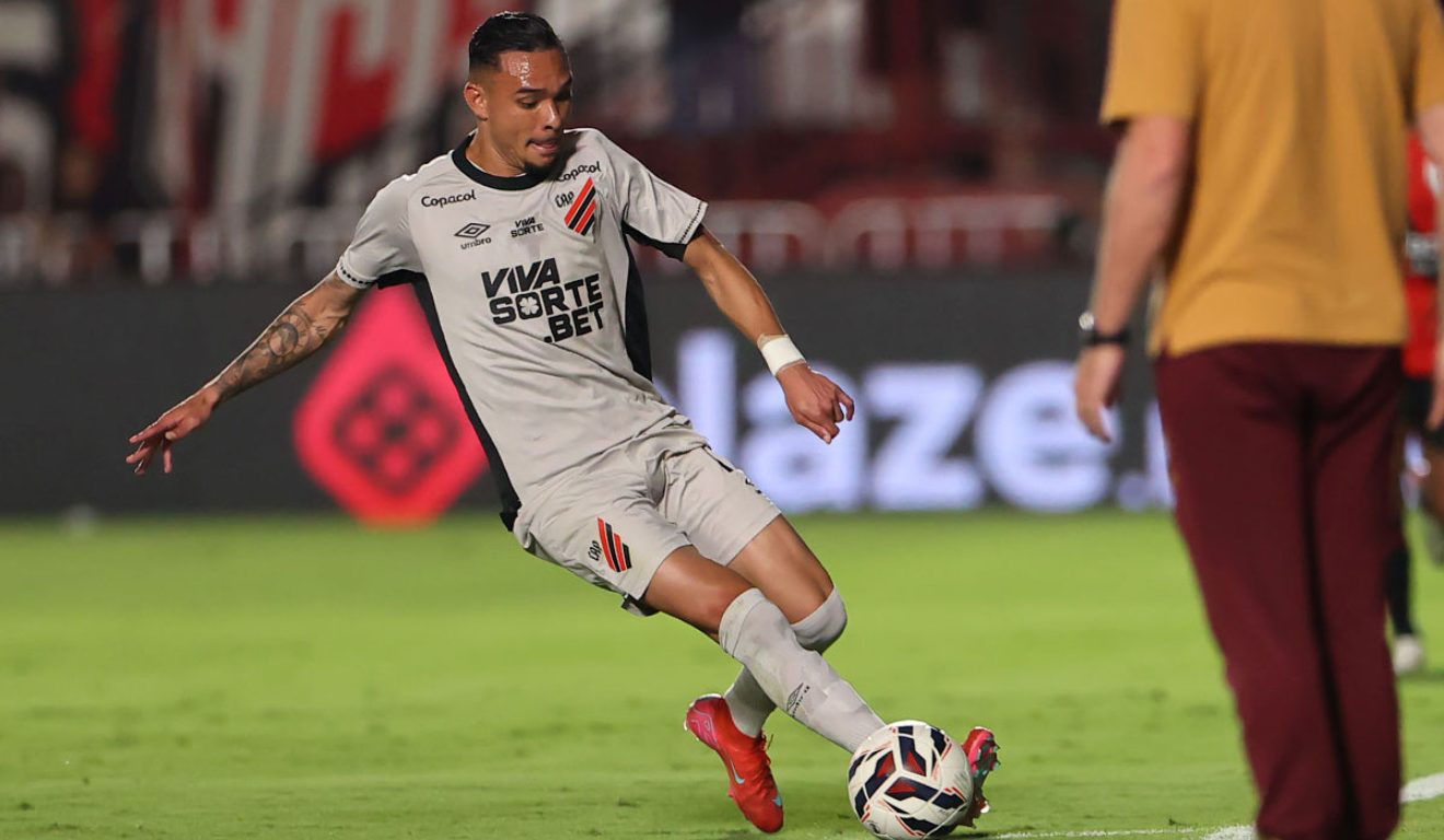 Athletico enfrentou o Atlético-GO pela Série B 2025. (Foto: Duda Matoso/Athletico)