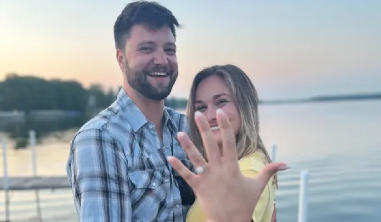 O casal, noivo em 2023, estava a uma semana de comemorar seu primeiro aniversário de casamento