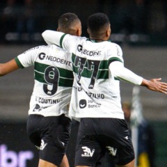 Gustavo Coutinho e Iury Castilho fizeram os gols no primeiro tempo em Coritiba x Botafogo-SP.