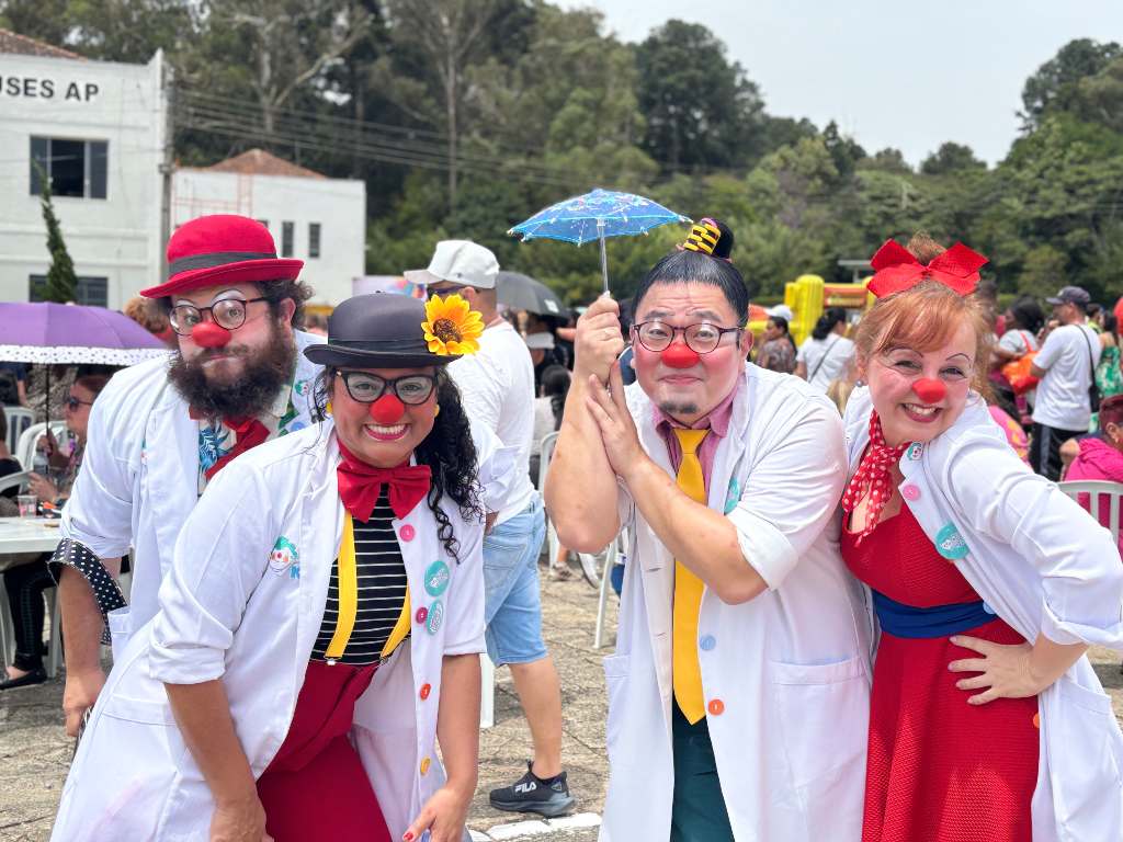 Festa do dia das crianças em frente ao quartel do boqueirão organizada pelo grupo ric