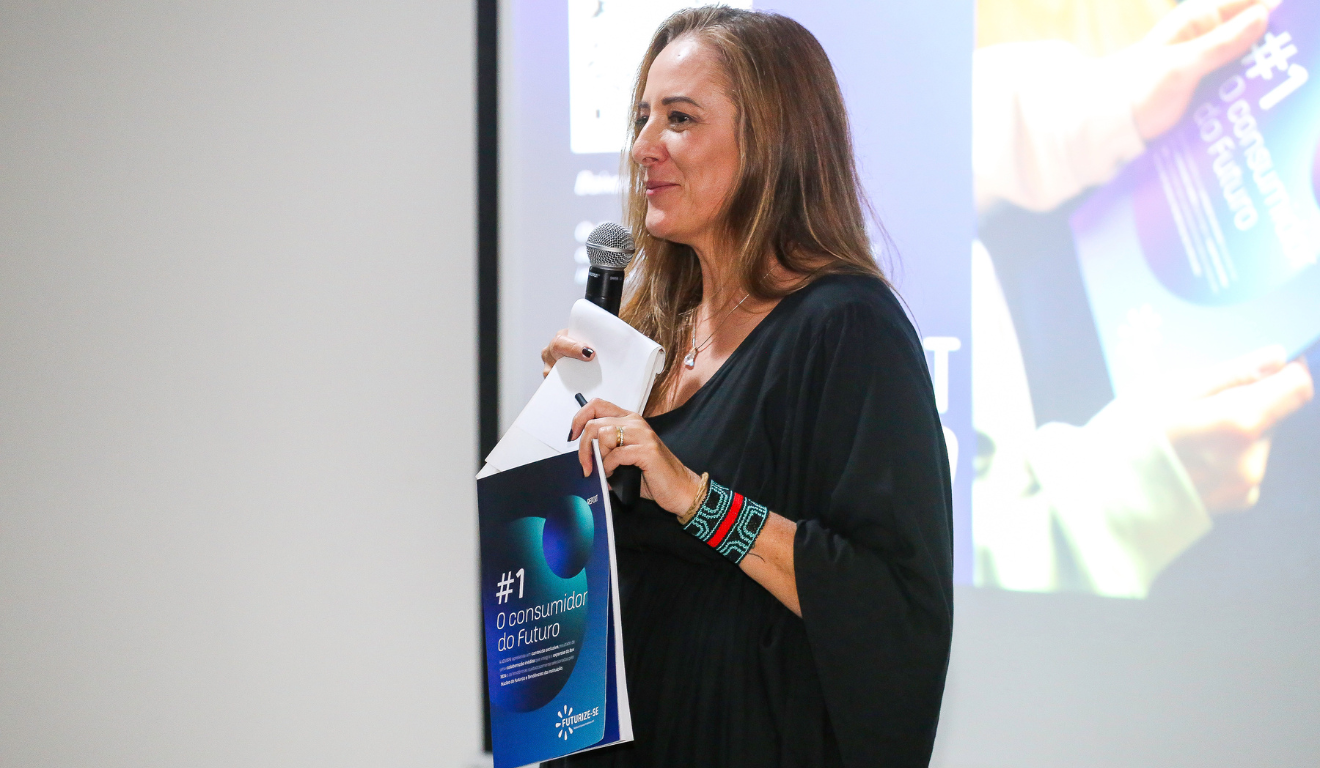 representante do Futurize-se durante apresentação na primeira edição do evento