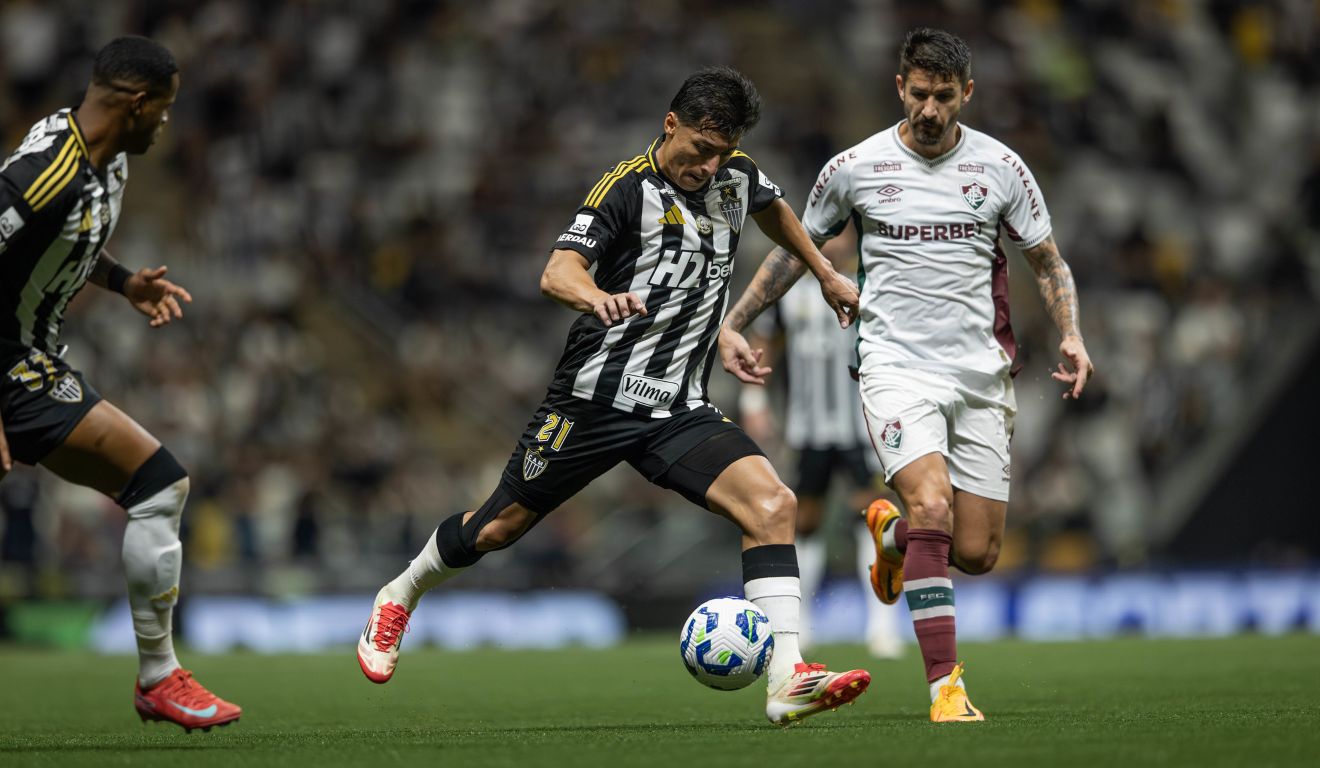 Fluminense x Atlético-MG terá transmissão da Ric Record neste sábado.