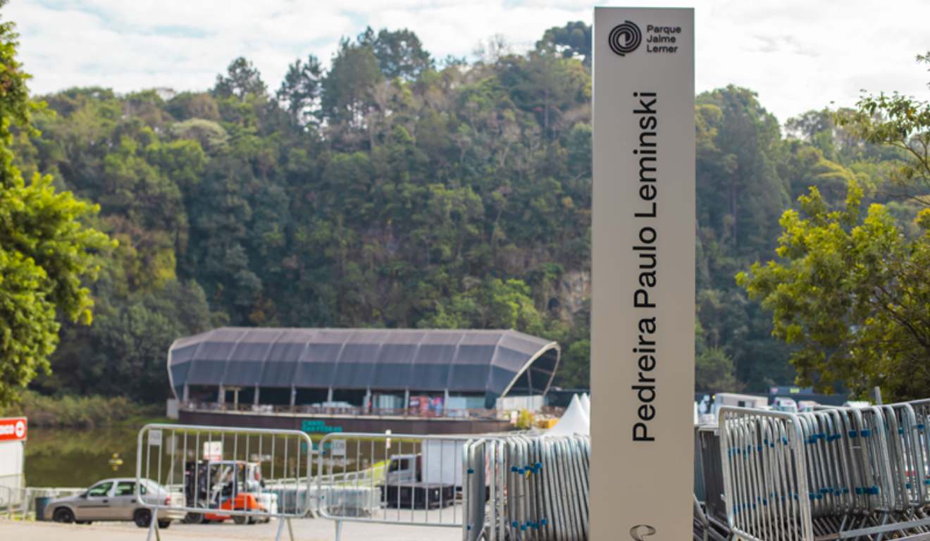 Pedreira Paulo Leminski. 