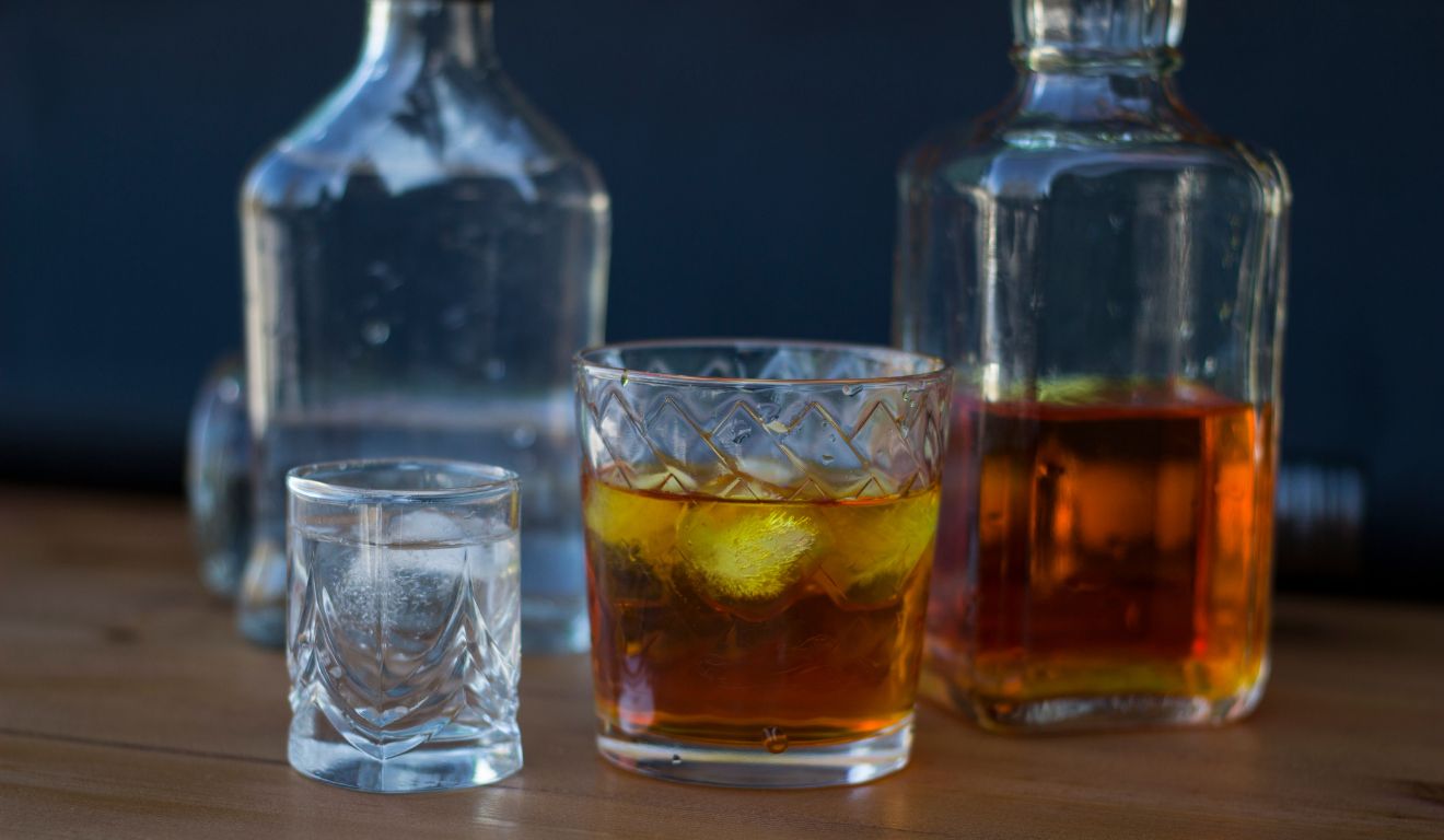 foto de bebida alcoólica para ilustrar casos suspeitos de intoxicação por metanol