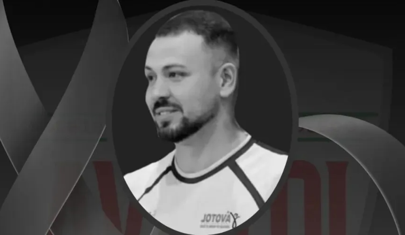 Julio Cezar morreu em um grave acidente na PR-317. Ele era líbero do time de vôlei de Toledo