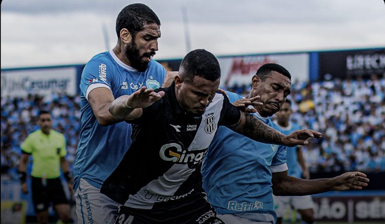 Londrina e Ponte Preta se enfrentaram no primeiro jogo da final da Série C 2025.