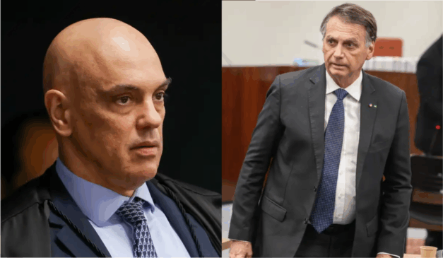 Moraes autoriza Bolsonaro a comemorar aniversário da filha. à esquerda, vemos Alexandre de Moraes, um homem branco e careca. Ele usa uma toga de juiz, um blazer azul escuro e uma camisa azul clara, além de uma gravata azul escura. À direita, vemos Bolsonaro, um homem branco, de cabelo castanho. Ele usa um blazer cinza, uma camisa branca e uma gravata roxa, além de uma calça preta.
