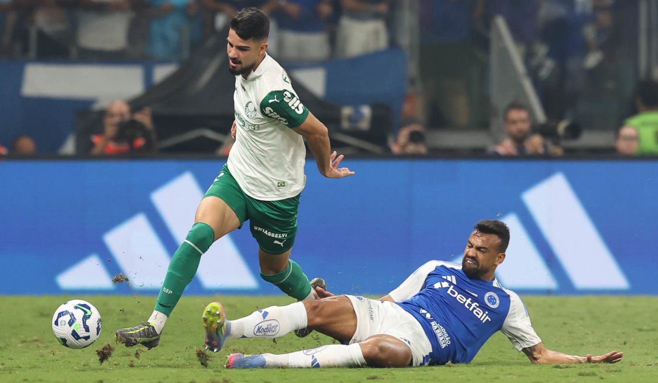 Cruzeiro e Palmeiras se enfrentam pela rodada 30 do Brasileirão.