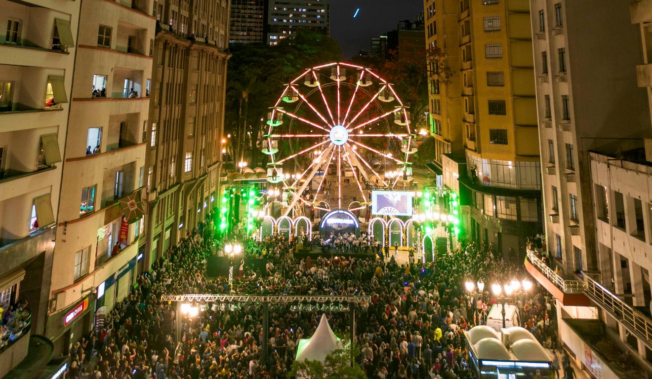 natal de curitiba, roda gigante da rua xv de novembro