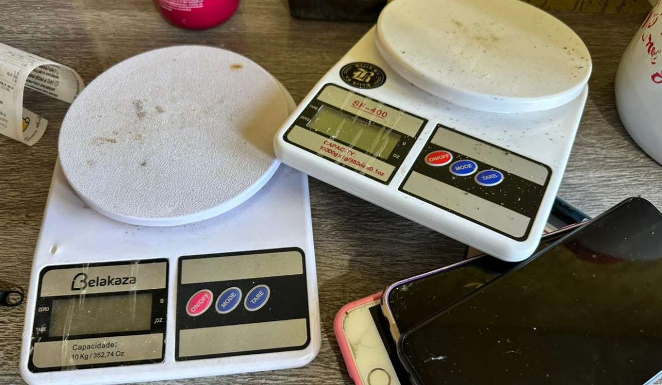 Balanças usadas para o tráfico de drogas
