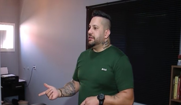 Foto de rafael ribeiro, acusado de aplicar vários golpes