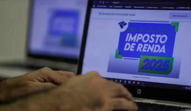 Usuário acessando a página da receita federal