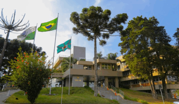 sede do Tribunal Regional Eleitoral do Paraná