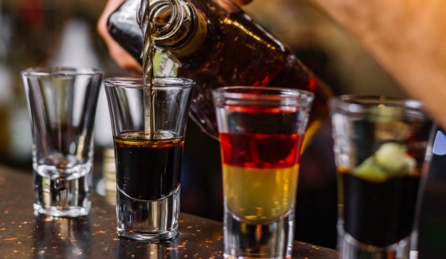 suspeita metanol no paraná; homem foi atropelado