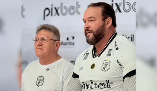 Apresentação do técnico no Treze. (Foto: Foto: Kamila Amorim/Treze)