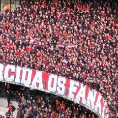 Torcida do Furacão dentro do estádio. (Foto: Felipe Valente/ RIC.com.br)