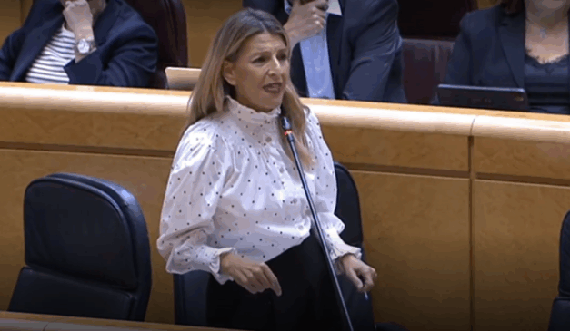 Yolanda Díaz durante sessão no Senado da Espanha
