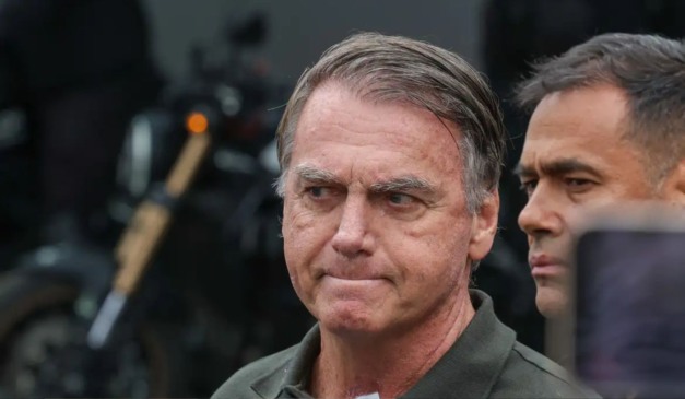 foto do bolsonaro para ilustrar ele preso