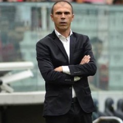 Milton Mendes, técnico do Athletico em 2015