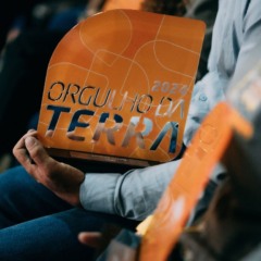 Troféu do Prêmio Orgulho da Terra