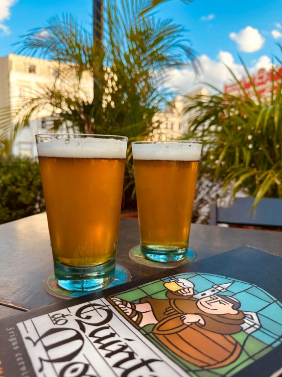 Blues, boa mesa e um novo chopp no Quintal do Monge