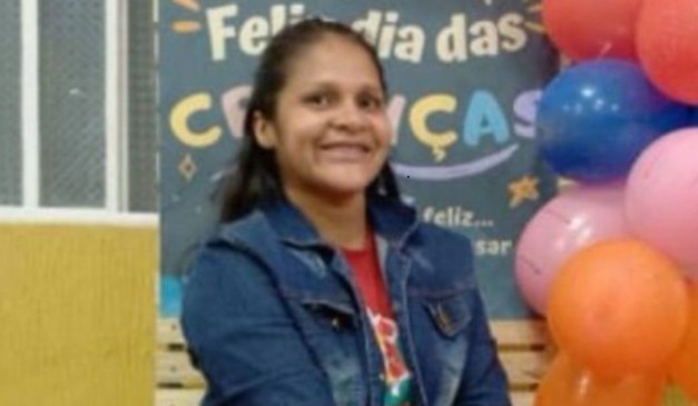 Jaqueline no dia das crianças