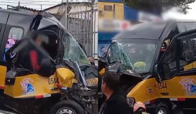 van escolar após o acidente