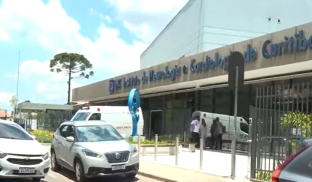 foto da fachada do Hospital Campo Comprido