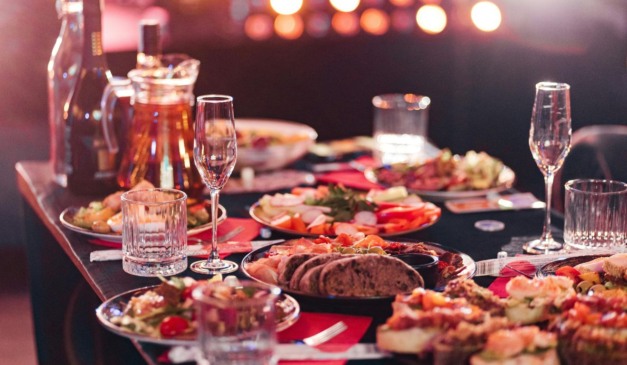 foto de uma ceia de ano novo