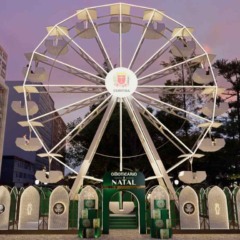 Roda Gigante na Rua XV.