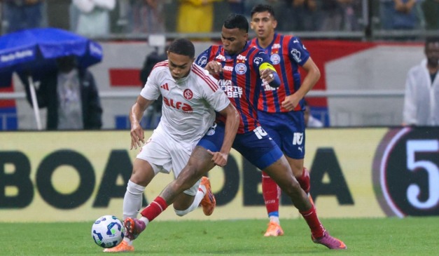 No primeiro turno o Bahia venceu o Internacional por 1x0.