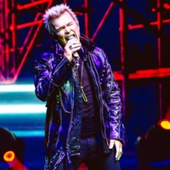 Billy Idol.