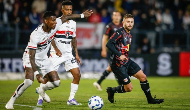 No primeiro turno Bragantino e São Paulo empataram em 2x2.